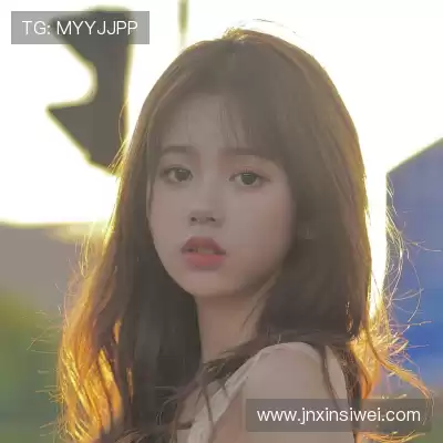 费冕靖